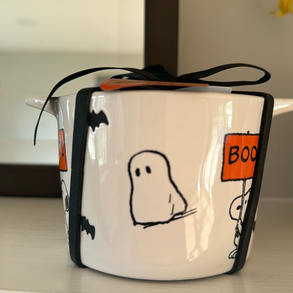 Rae Dunn measuring  cups